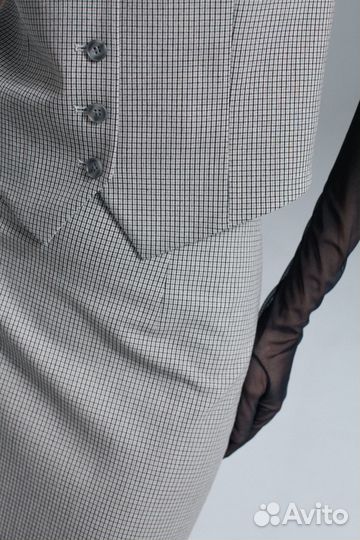 Индивидуальный пошив женских костюмов / ателье