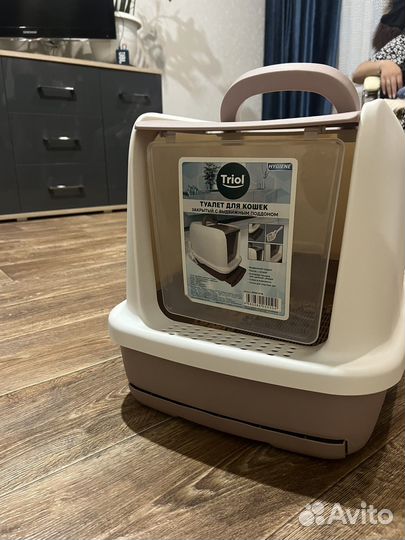 Кошачий лоток закрытый