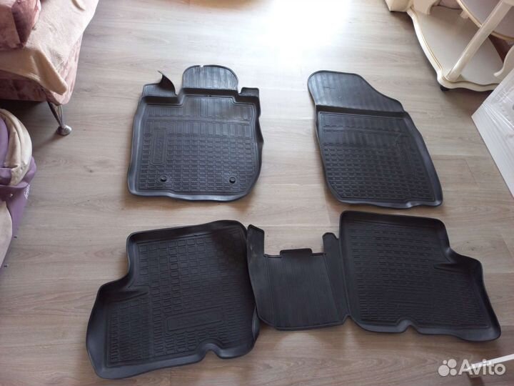 Коврики на машину