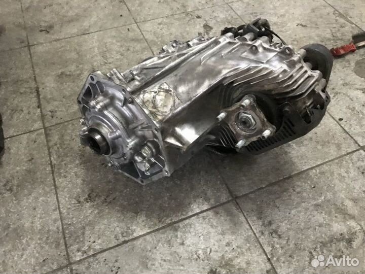 Раздатка Toyota Land Cruiser 200