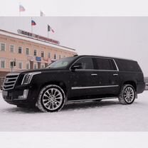 Cadillac Escalade 6.2 AT, 2018, 155 000 км, с пробегом, цена 5 690 000 руб.