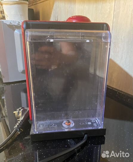 Капсульная кофемашина DeLonghi Nespresso EN550.R