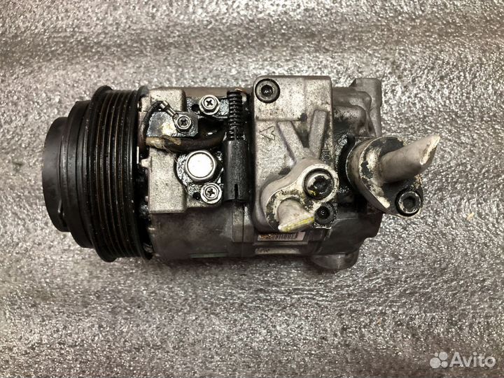 Компрессор кондиционера Mercedes-Benz