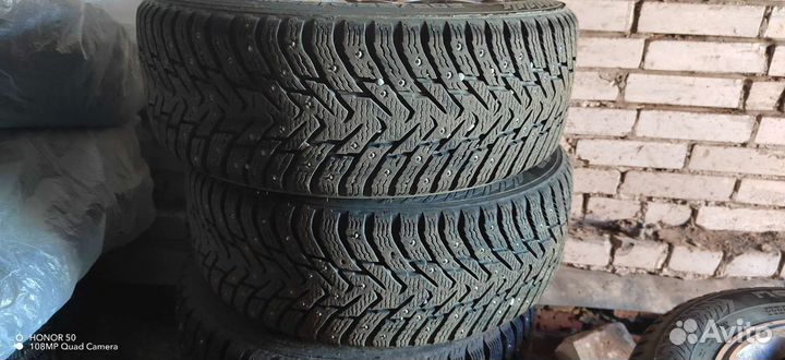 Nokian Tyres Hakkapeliitta 8 205/55 R16