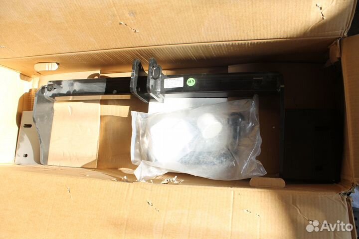 Фаркоп задний Hyundai IX35 2010- Sorento