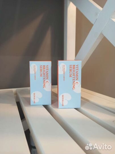 Сыворотка с витамином C и пептидами Skin Lab