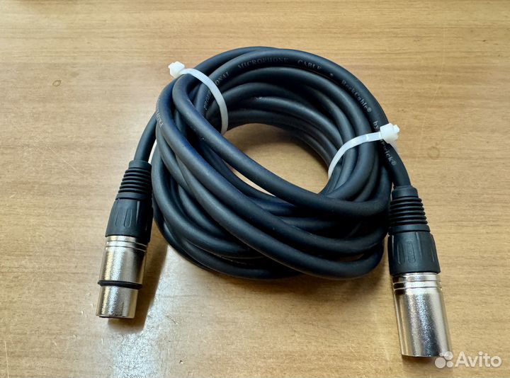 Студийный микрофонный кабель RockCable Warwick 5 м