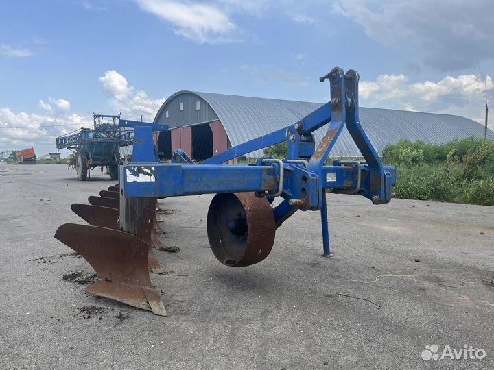 Плуг Светлоградагромаш 5-6 корп. (ПНУ), 2016