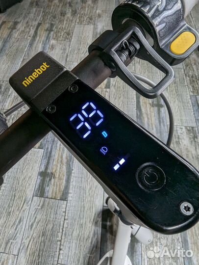 Электросамокат Ninebot MAX G30LP