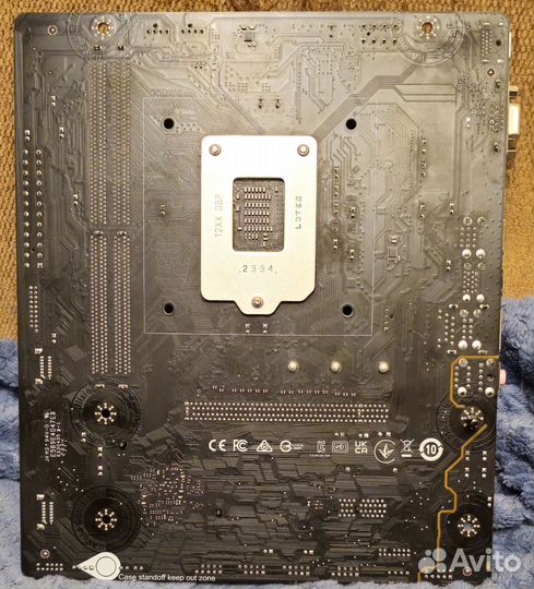 Материнская плата