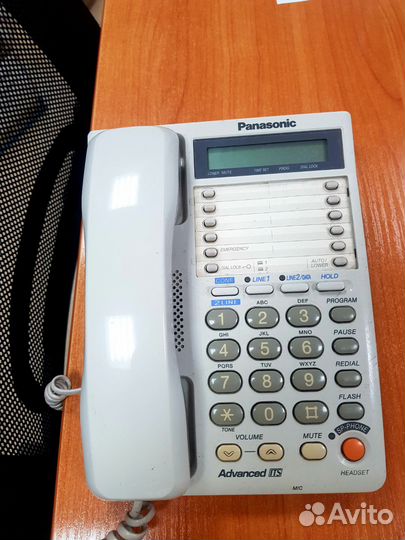 Стационарный телефон panasonic