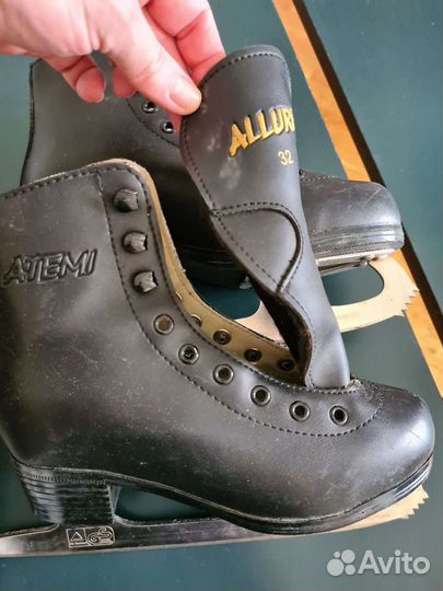 Коньки фигурные