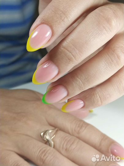 Маникюр. Педикюр. Наращивание ногтей