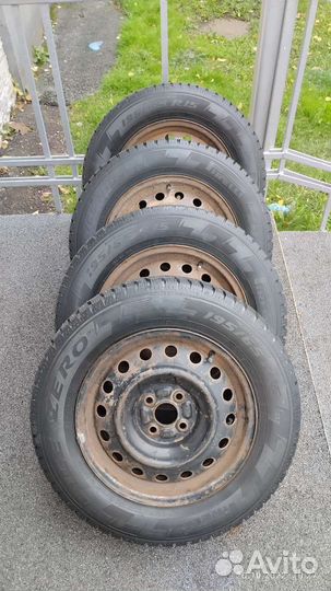 Pirelli Ice Zero 195/65 R15