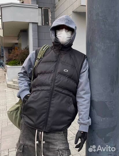 Жилетка oakley