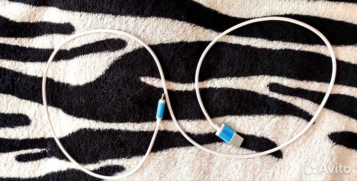 Кабель USB Lightning для зарядки iPhone