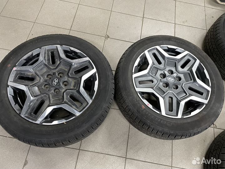 Оригинальный комплект колес Hyundai R19 как новый