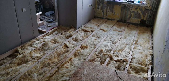 Поклейка обоев, ремонтные работы