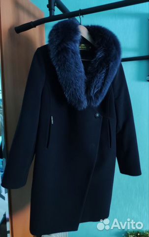 Пальто женское зимнее с нат. мехом объявление продам