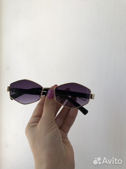 Солнцезащитные очки женские