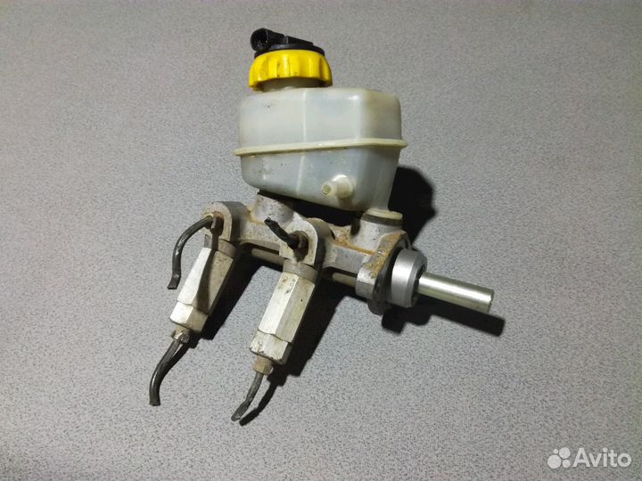 Chevrolet Lanos главный тормозной цилиндр