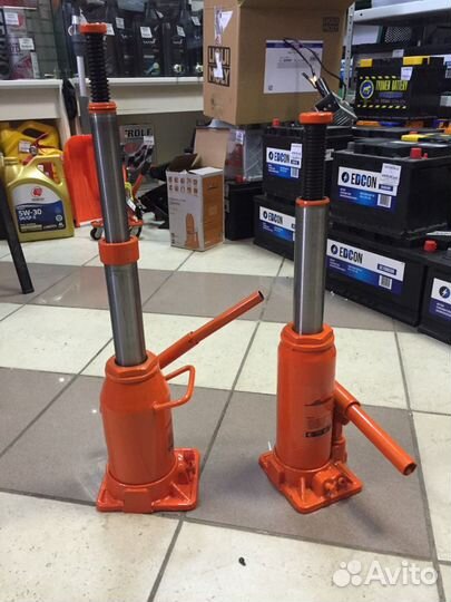 Домкрат бутылочный 8т высота 475мм детальцентр