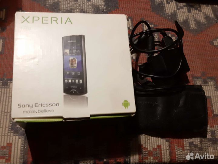 Телефон Sony Ericsson ST18/Xperia ray Black