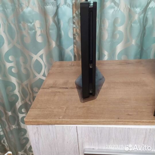 Подставка для ps4