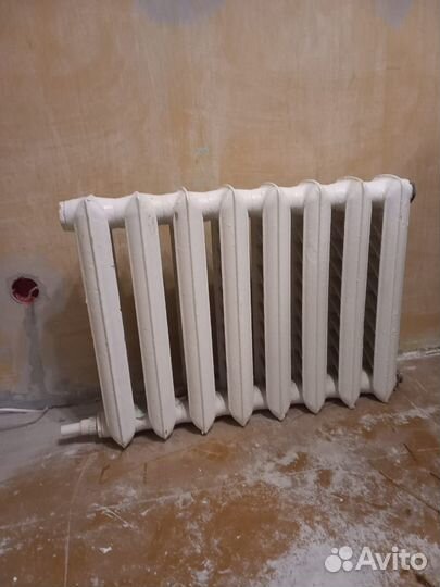 Батарея чугунная