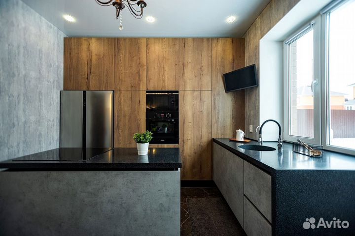 Современный кухонный гарнитур под ключ