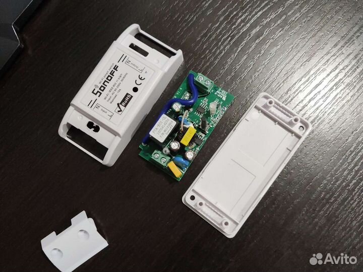 Умное Wi-Fi-реле Sonoff Basic