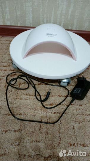 Лампа для ногтей