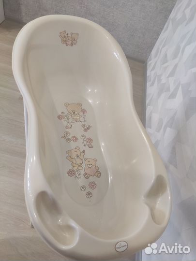 Комплект ванна 102 см и подставка