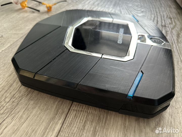 Робот пылесос