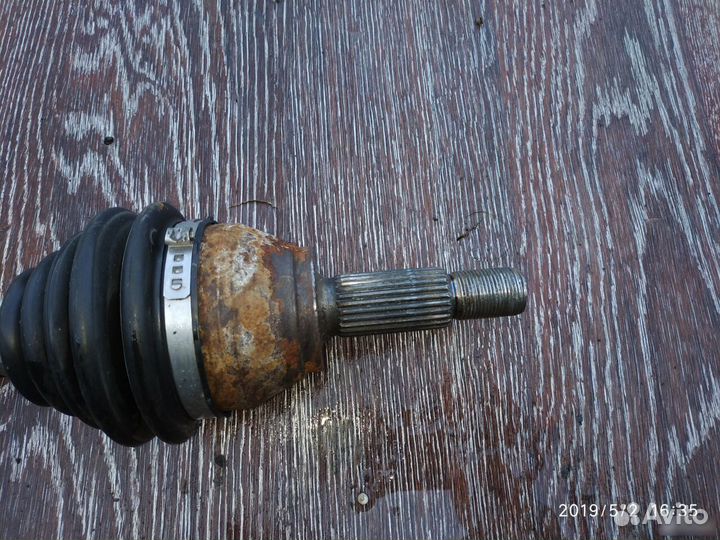 Полуось передняя левая для Ford Fiesta 2008-2017