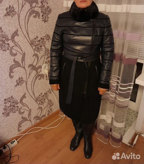 Плащ женский 44 46 размер новый кожанный