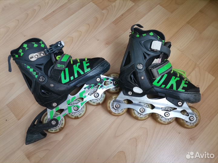 Роликовые коньки