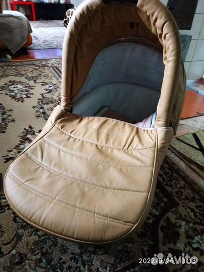 Продам коляску 2 в 1