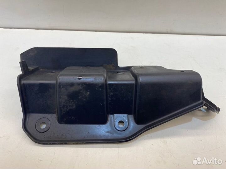 Крепление бампера правое Audi A6 C6 2.0 2008