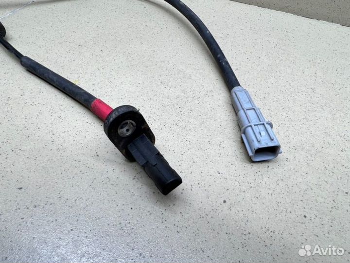 Датчик abs передний правый Hyundai Solaris седан