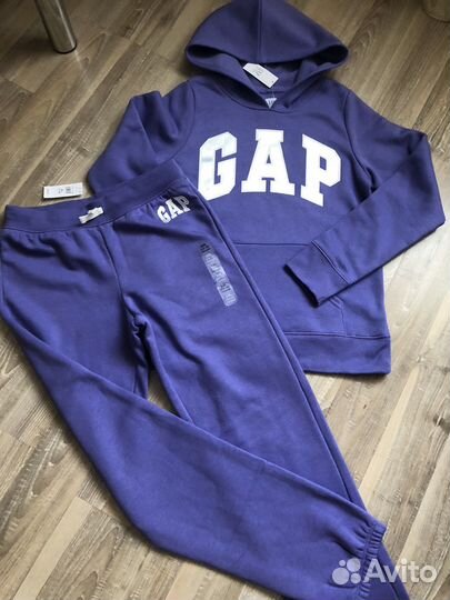 Костюм GAP новый