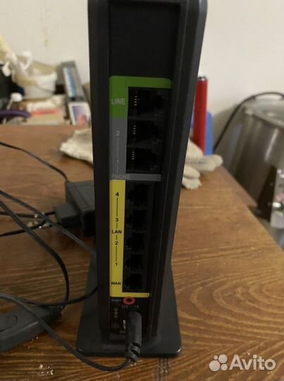 Продам роутер D-link dvg5402sp