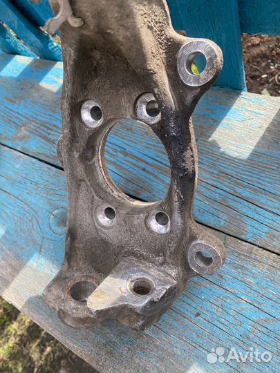 Поворотные кулаки audi a4 b7