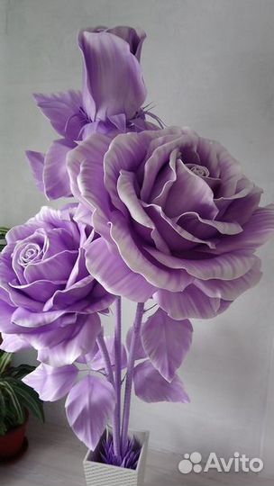 Ростовые светильники и цветы из изолона