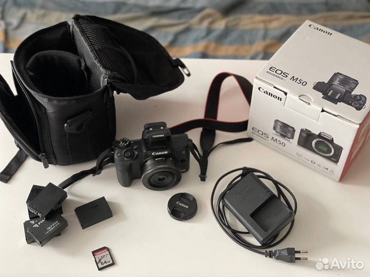 Canon eos M50 body+ объектив 22мм