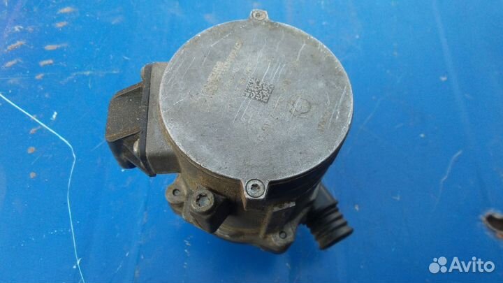 BMW E70 Дополнительная водяная Помпа