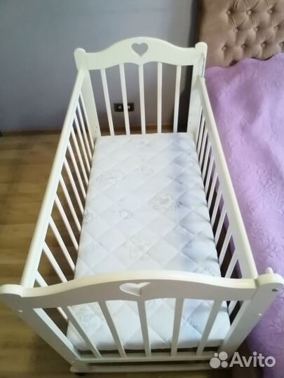 Детская кроватка 