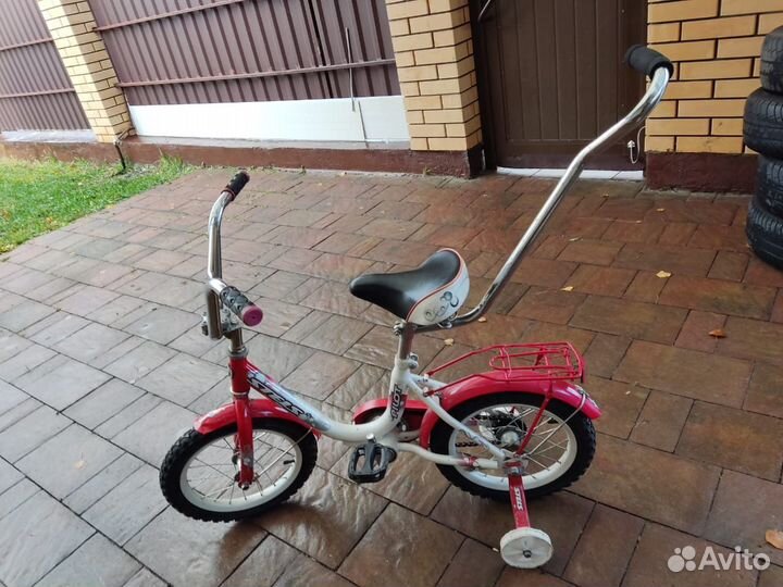 Велосипед с ручкой