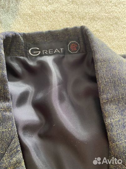 Костюм тройка