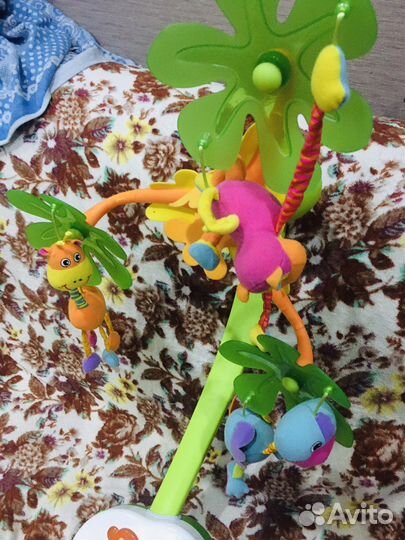 Мобиль карусель на детску кроватку